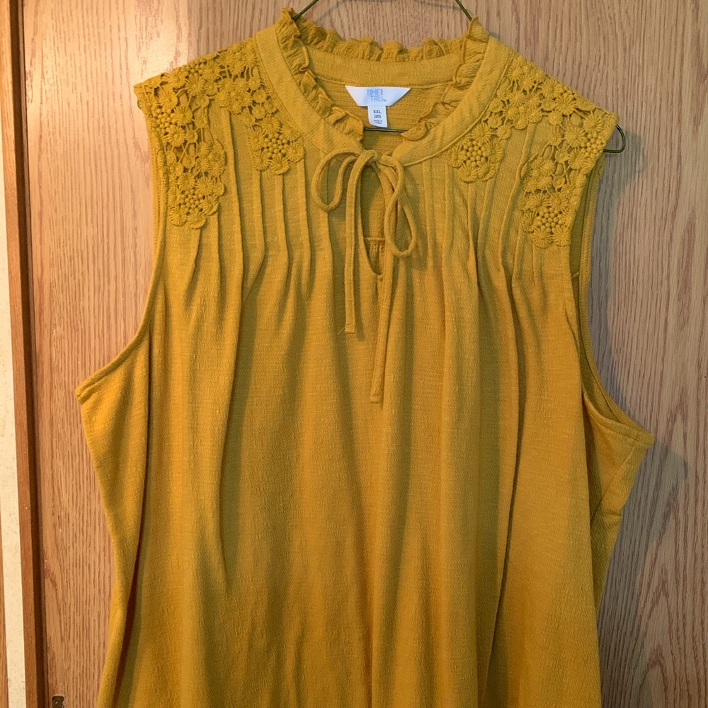 Time and Tru sleeveless blouse